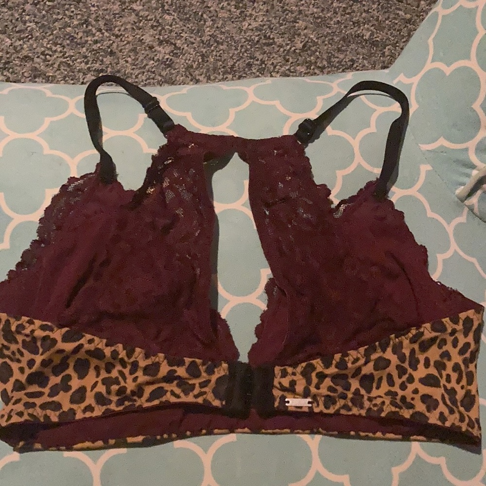 Pink bra - Picture 3 of 4
